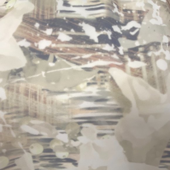 AVON Sheer Layered Pull Over Top Size M/L - Picture 4 of 10